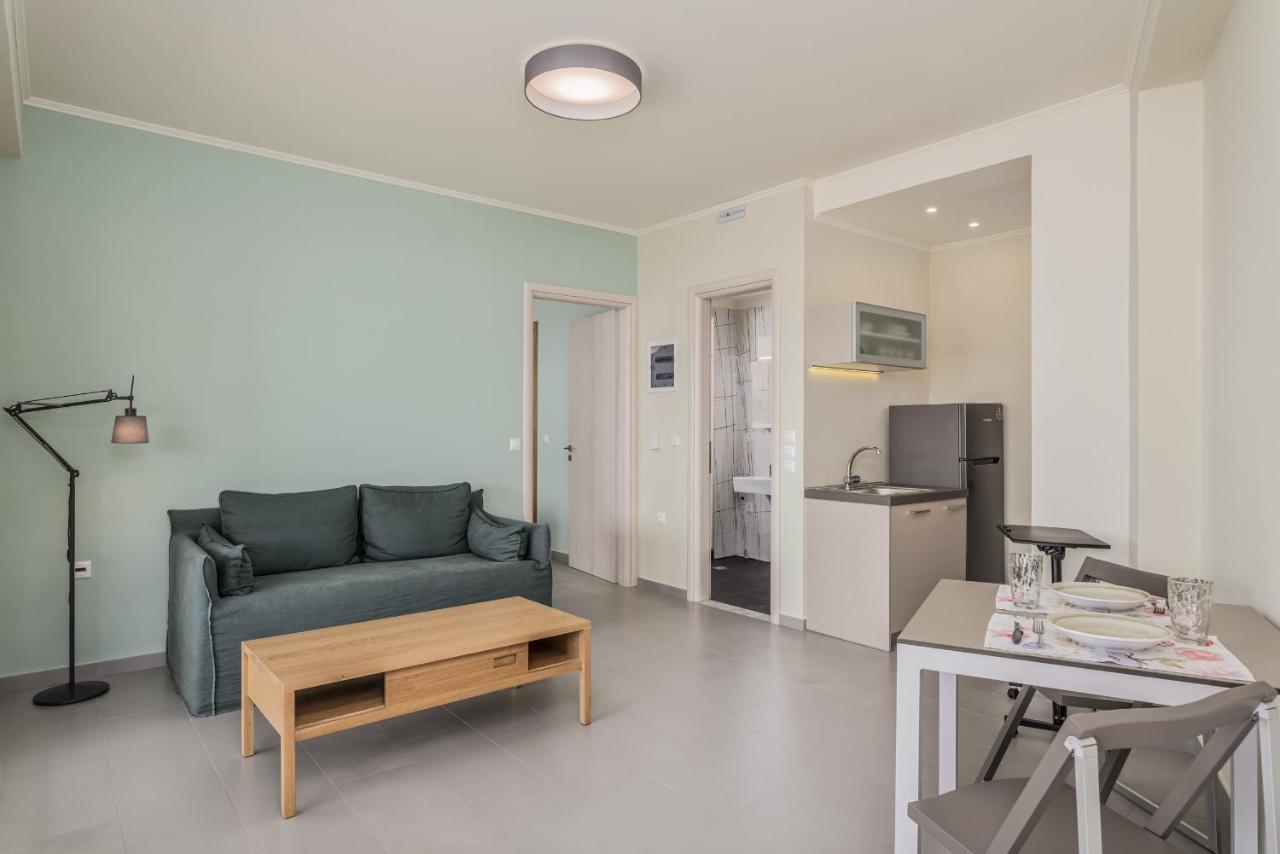 Heaven'S Door Apartment Samos Town Exterior photo